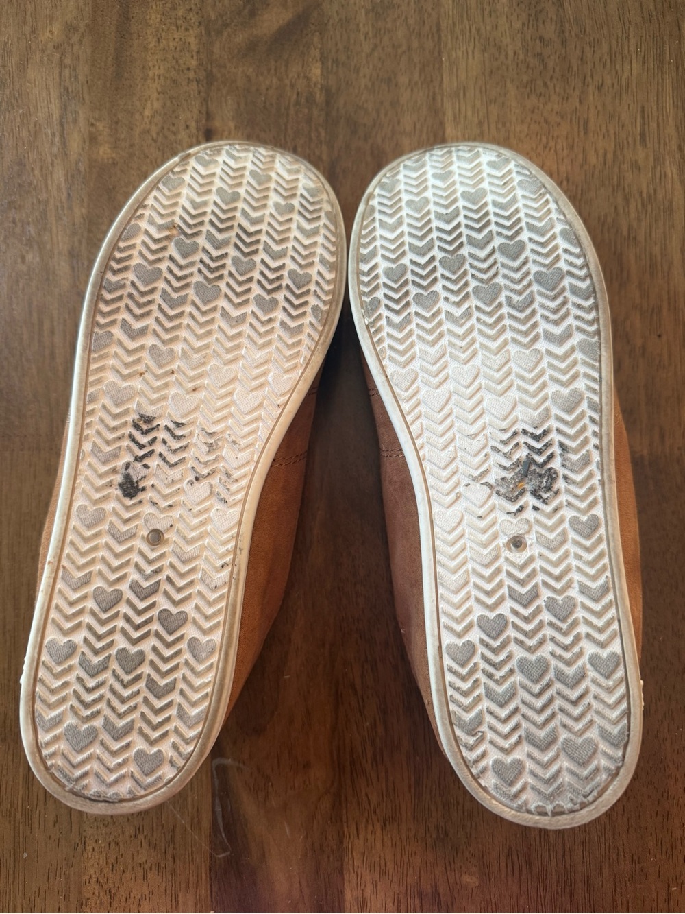 Jellypop Women’s Tan Cozy Suede Slip On Sneakers Size 8 - Picture 11 of 12